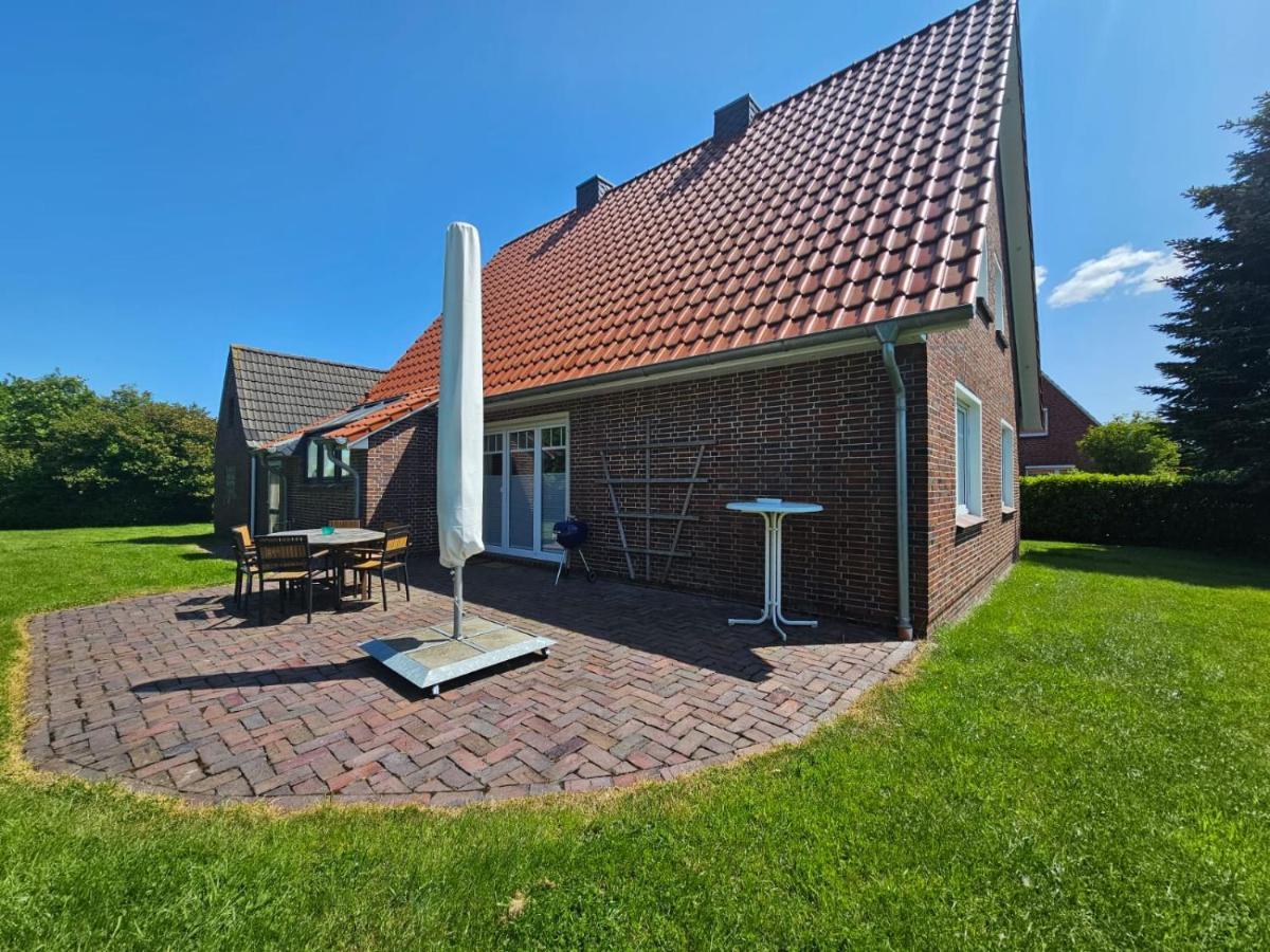 Ferienhaus Uttied Berumbur Екстериор снимка